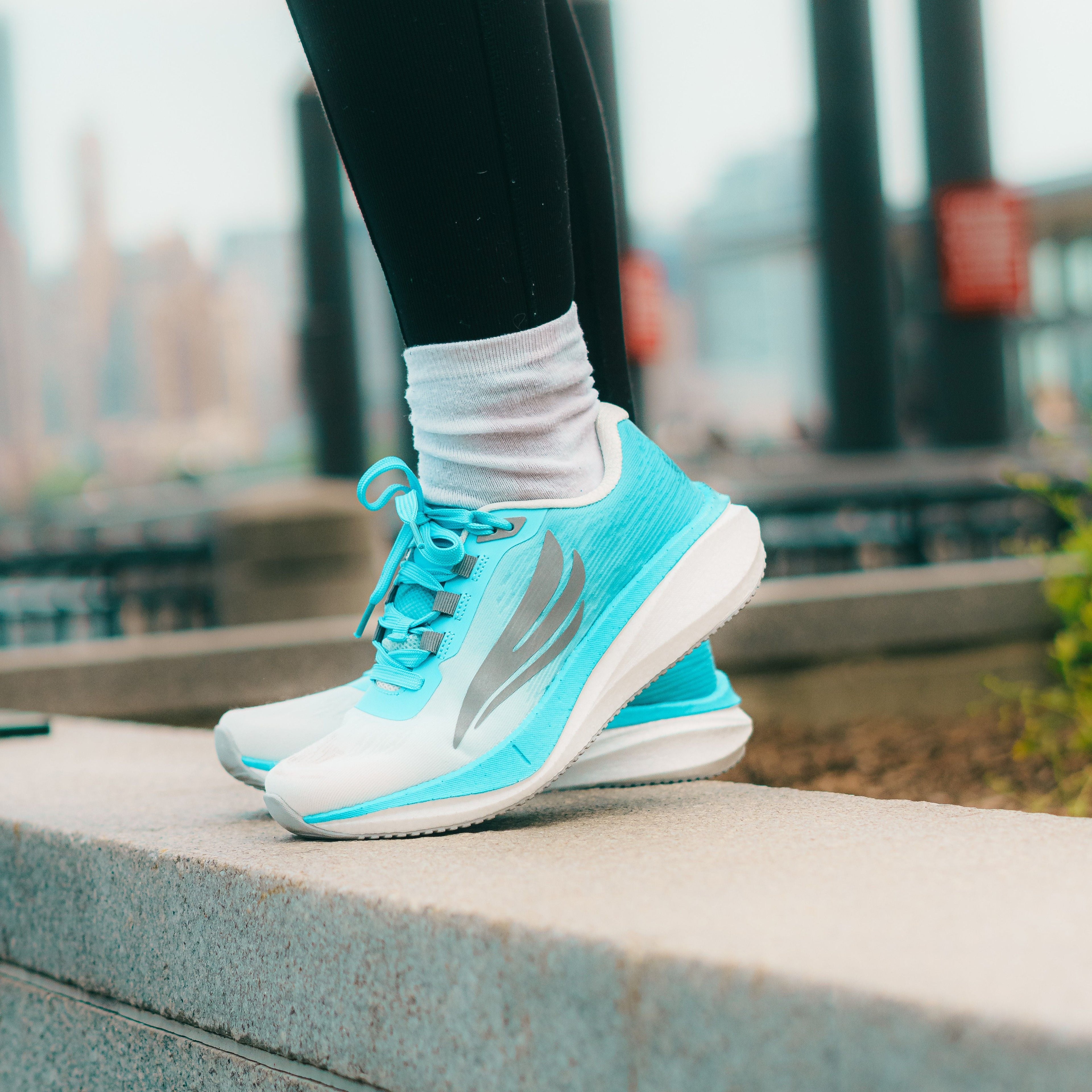 HORUS Blue Women's Running Shoe